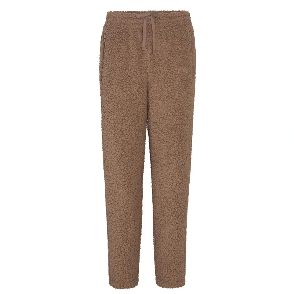 SKIMS Teddy Jogger Pants - Picture 3 of 7
